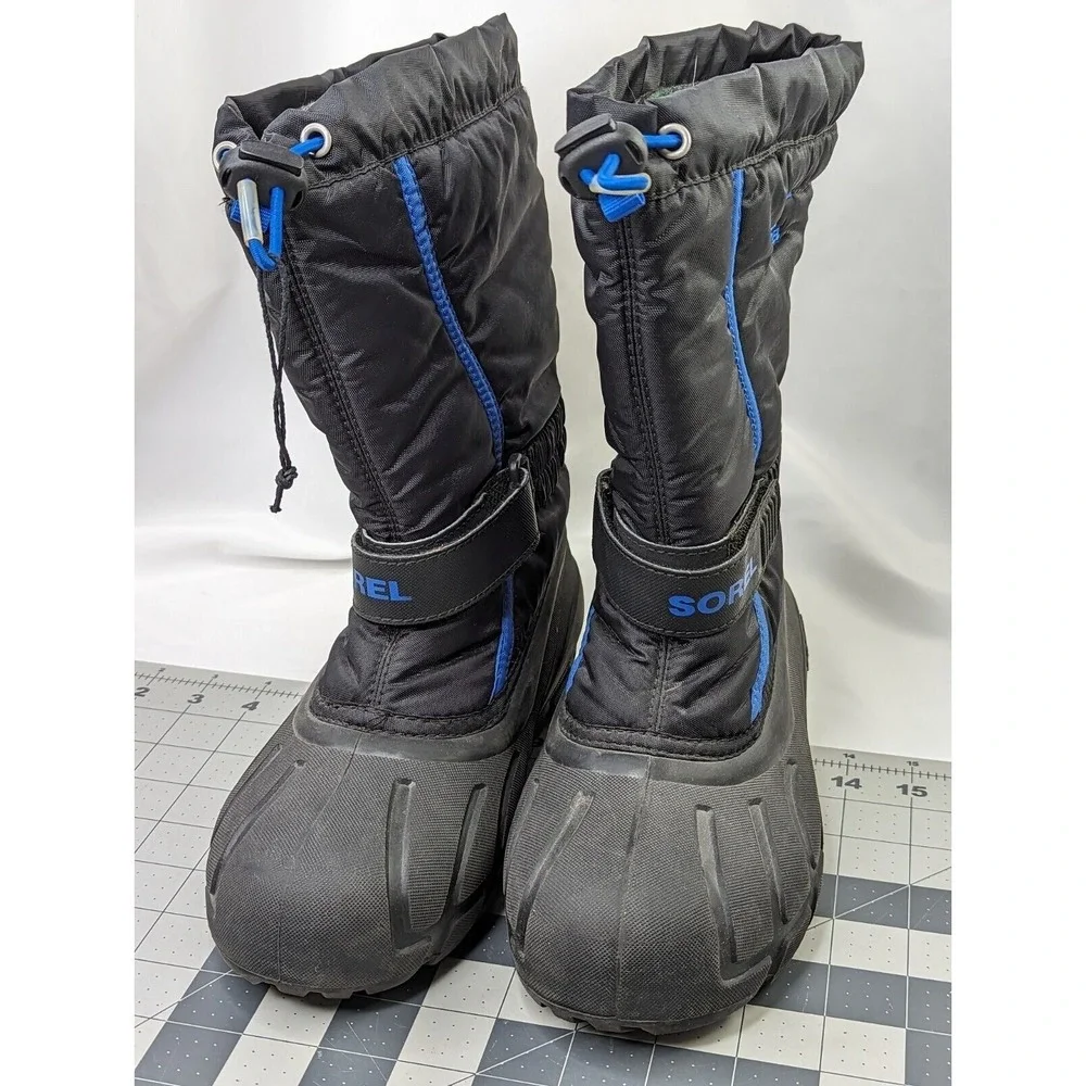 Sorel Insulated Snow Boots Kids Sz 5